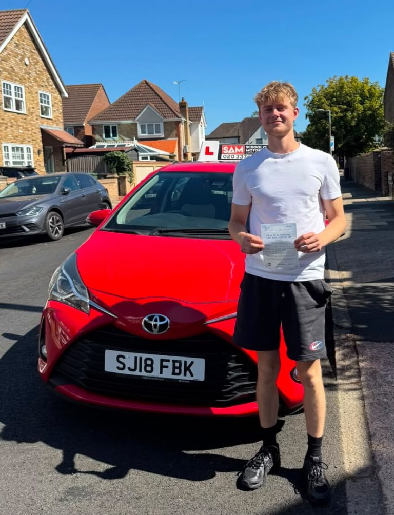 Learner driver with Sam’s Driving School in Dagenham, east London